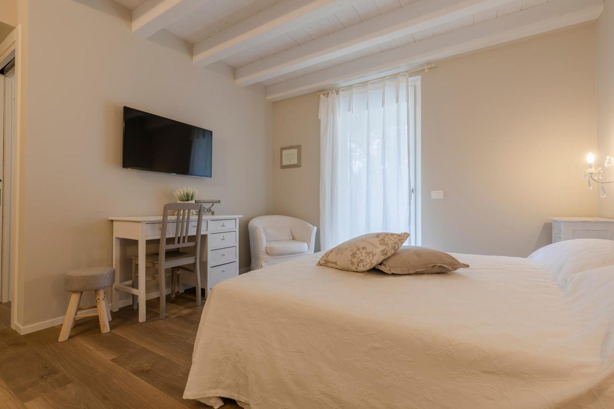 Il Cantuccio Sul Garda - Relais Di Charme Cavaion Veronese Exteriör bild