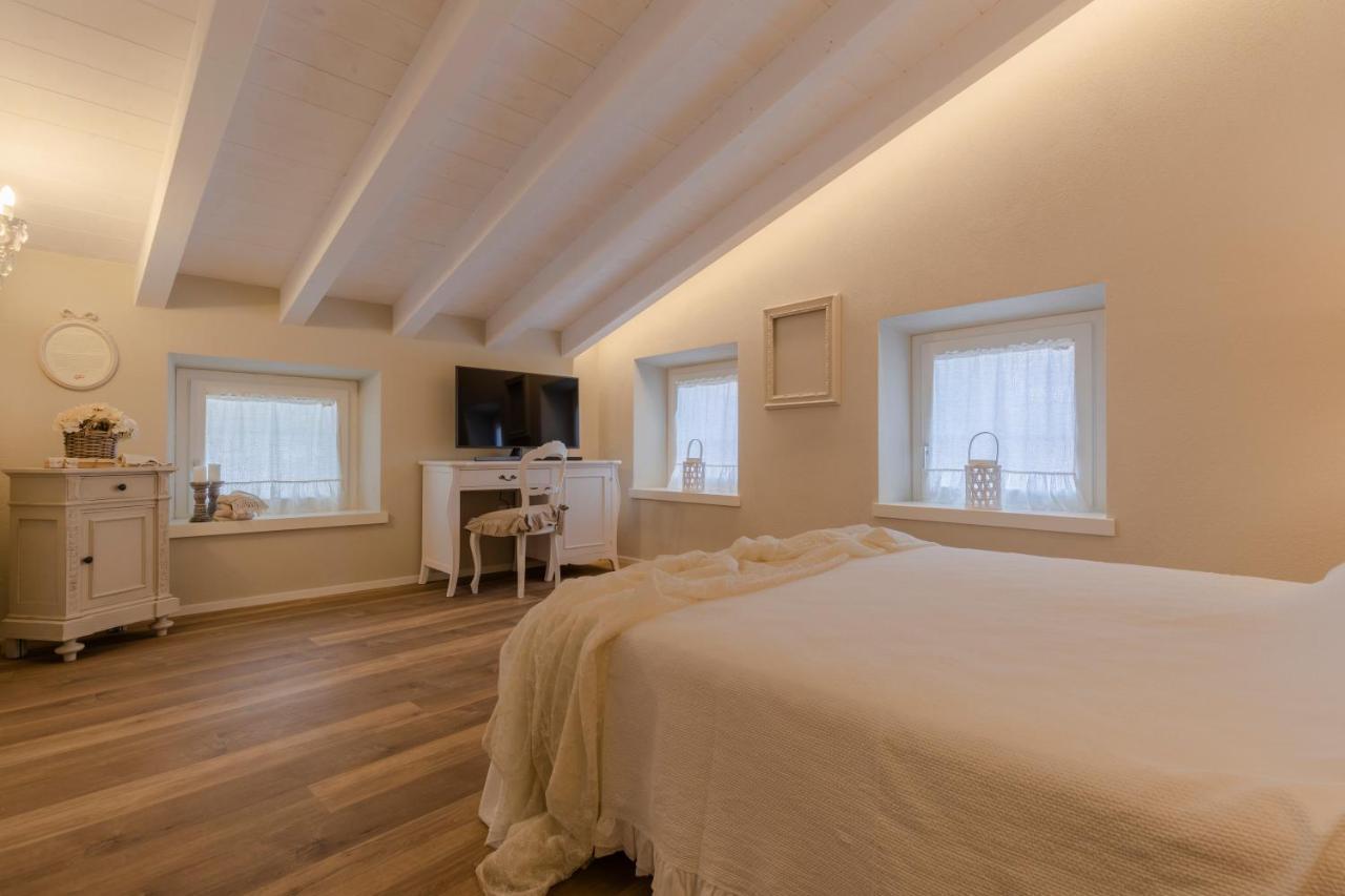 Il Cantuccio Sul Garda - Relais Di Charme Cavaion Veronese Exteriör bild